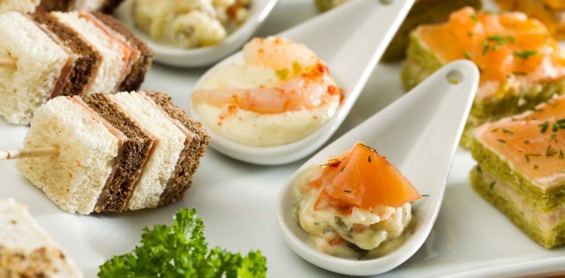Delight Your Guests with These Spectacular New Year's Aperitif Dinners