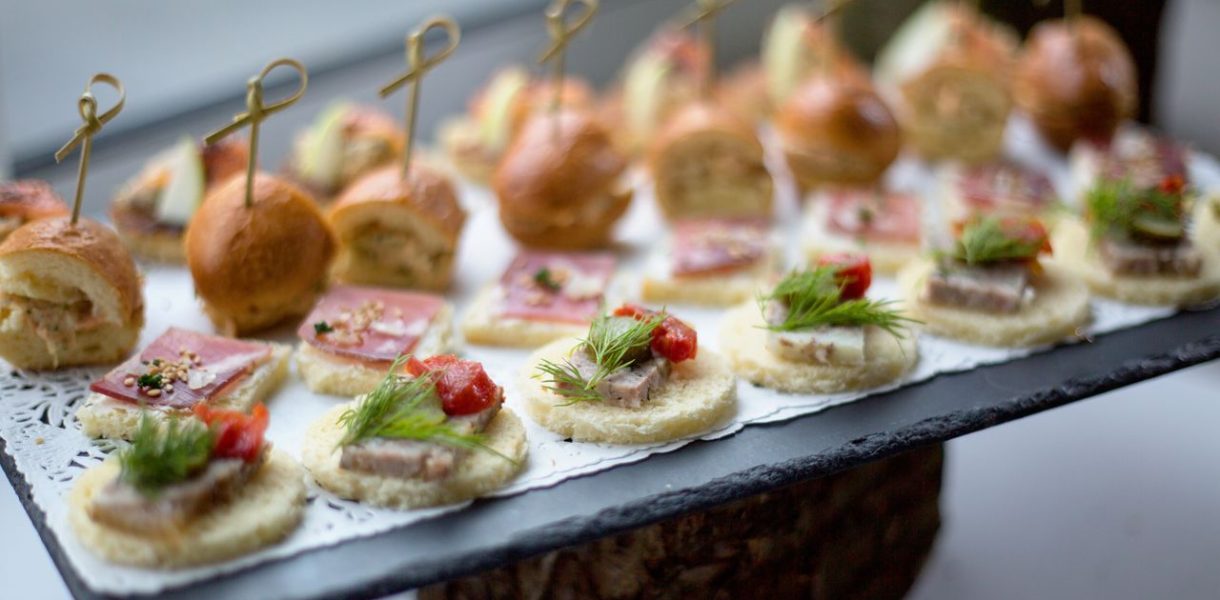 Roasted Pear and Blue Cheese Crostini - Policital Insights