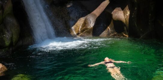 Finding the Golden Figure: The Ideal Salary for a Fulfilling and Serene Life