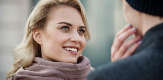 Decode Her Signals: 3 Sure-Fire Signs That a Woman is Interested in You