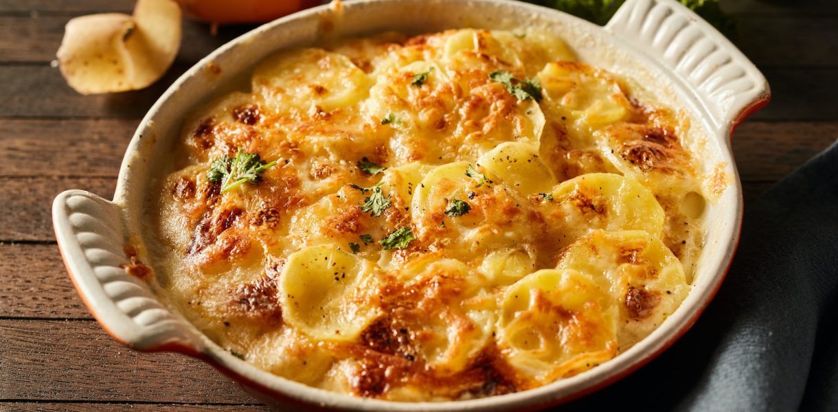 A Recipe for Cheesy Potatoes That Will Delight Your Taste Buds: Healthy and Delicious - Policital In