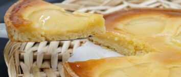 Grandma's Pear Cake Recipe: Super Fondant and Gourmand