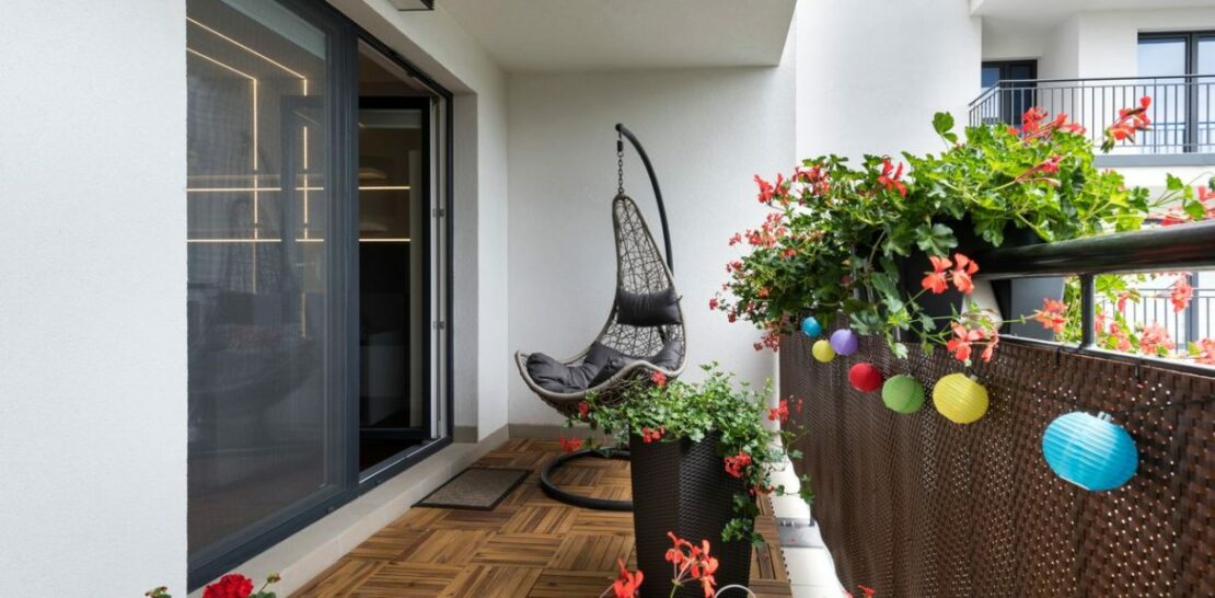 5 Ingenious and Effortless Ideas to Transform Your Terrace or Balcony into a Shady Haven