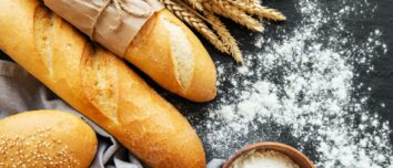 The Bakers' Ultimate Revelation: Unraveling the Art of Preserving Your Baguette's Freshness