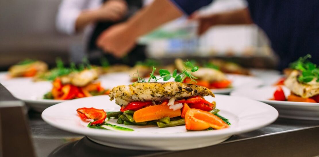 Asparagus and Prosciutto Puff Pastry Bites