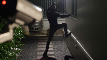 Outsmarting the Intruders: The 7 Best Tips for Deterring Burglars and Safeguarding Your Home