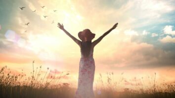 Master the Art of Embracing Change: 5 Effective Tips for Stepping Out of Your Comfort Zone